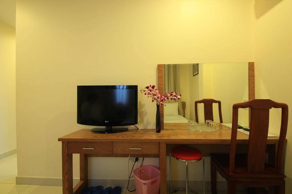 Ipeace Hotel - Bui Vien Walking Street Bandar Ho Chi Minh Luaran gambar